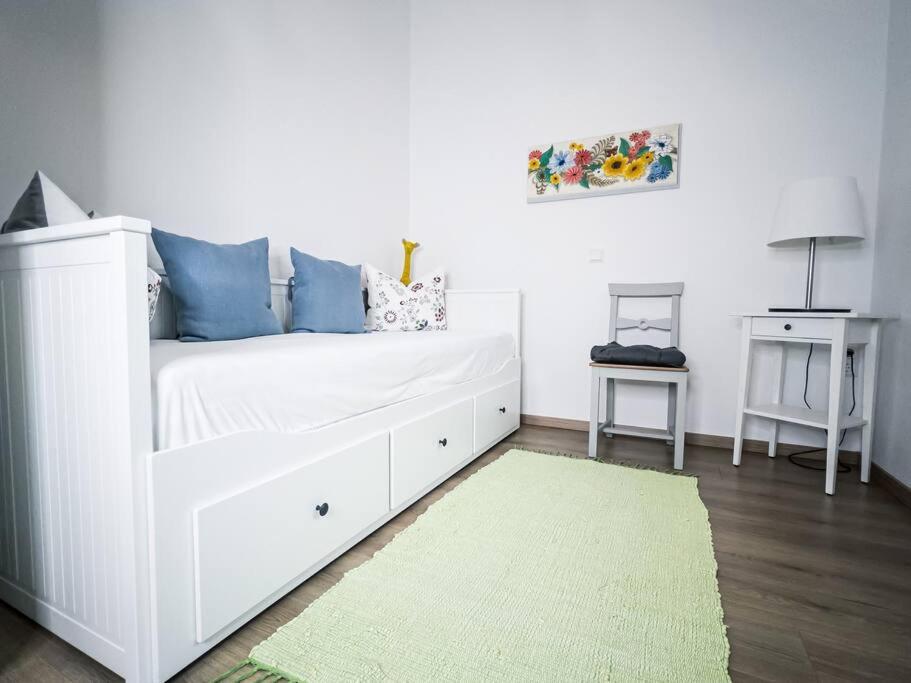 Apartment ►top Naehe Porsche, Flughafen, Messe & Bmw◄