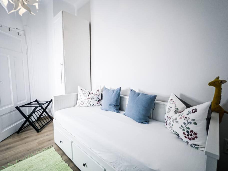►top Naehe Porsche, Flughafen, Messe & Bmw◄ Apartment *