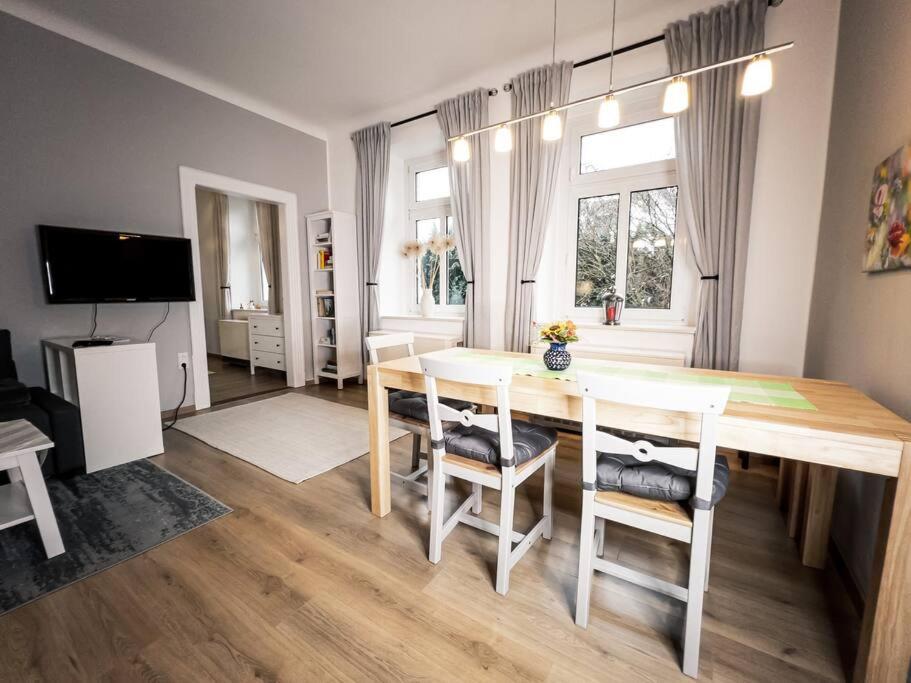 Apartment ►top Naehe Porsche, Flughafen, Messe & Bmw◄ *